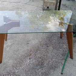 Modern Style Glass Table