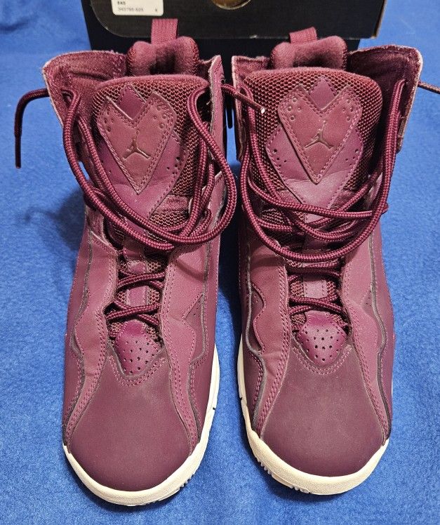 Used Youth Nike Air Jordan True Flight BG 343795-625, Size Y7, W8.5 (With Original Box)