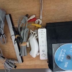 Wii Console No GameCube Ports With Wii Sports (Price Is Firm)