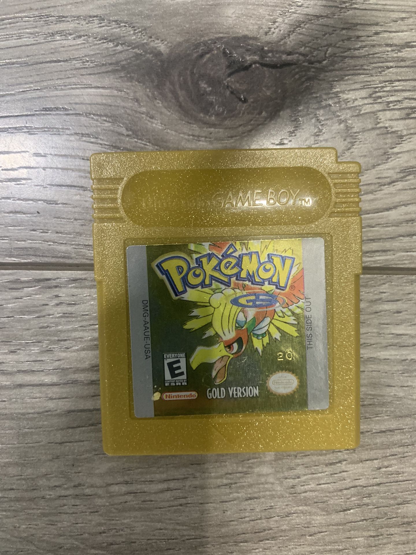 Authentic Pokemon Gold for gameboy (great condition with new battery, saves)
