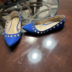 Express royal blue , seize 7 cut out pointed toe 