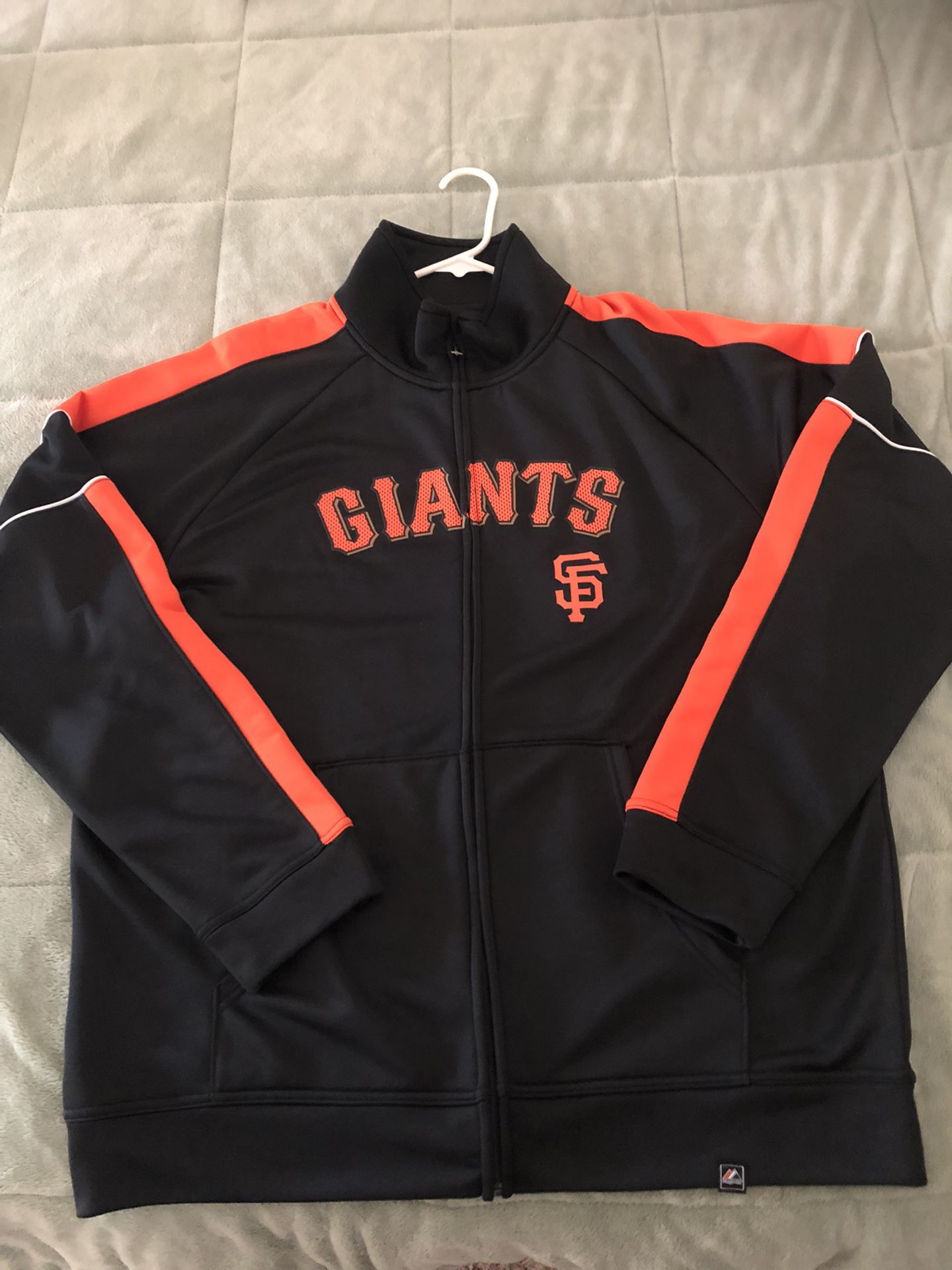 Giants Gear - Large  - Zip Up Sweat Jacket  - No Damage