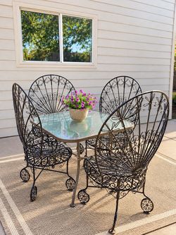 Set de patio estilo peacock