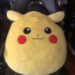Pikachu Plushie 