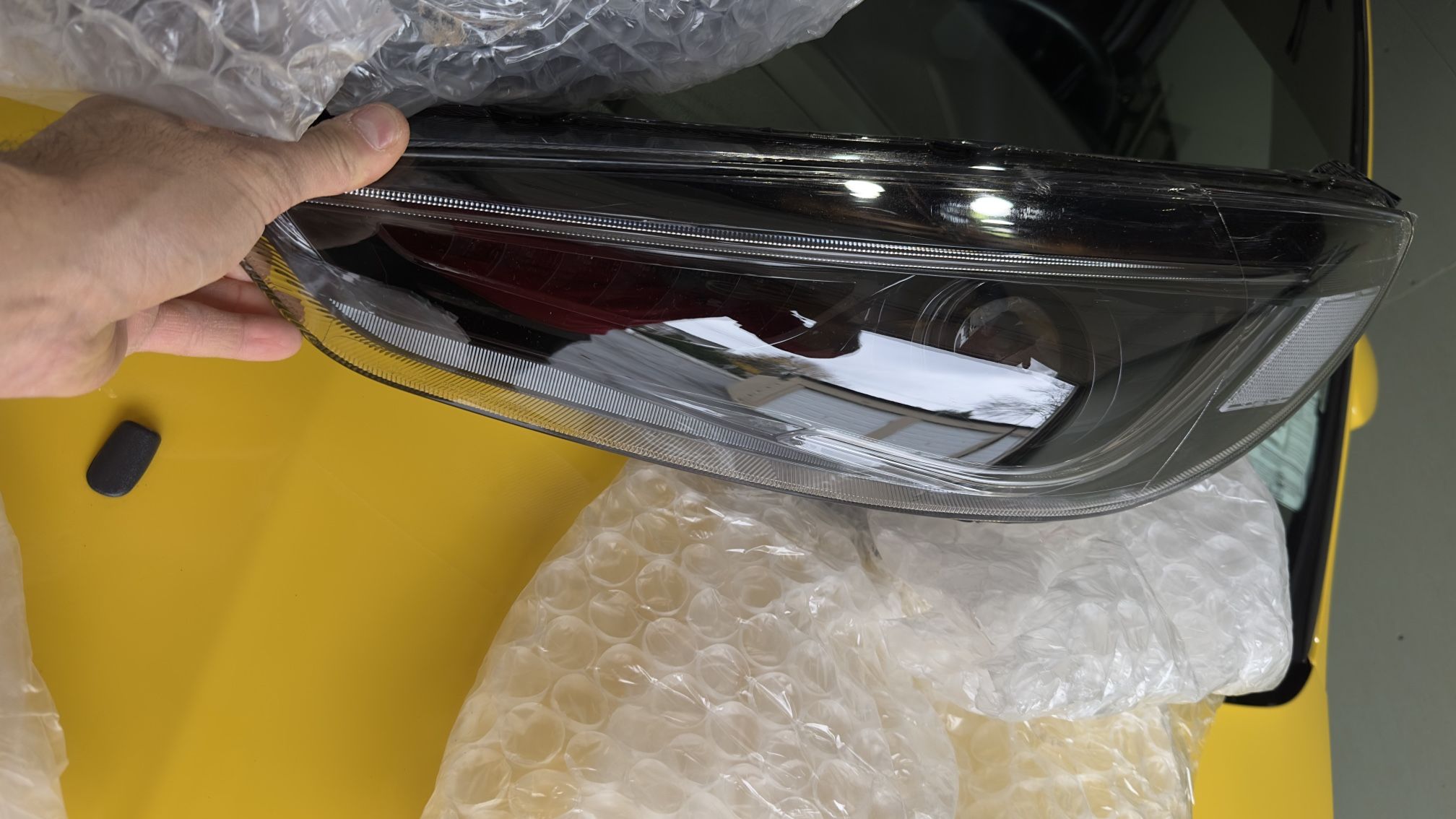 Fits 2015-2018 Ford Focus  VLAND Sequential LED Projector Headlights Black Front Lamps