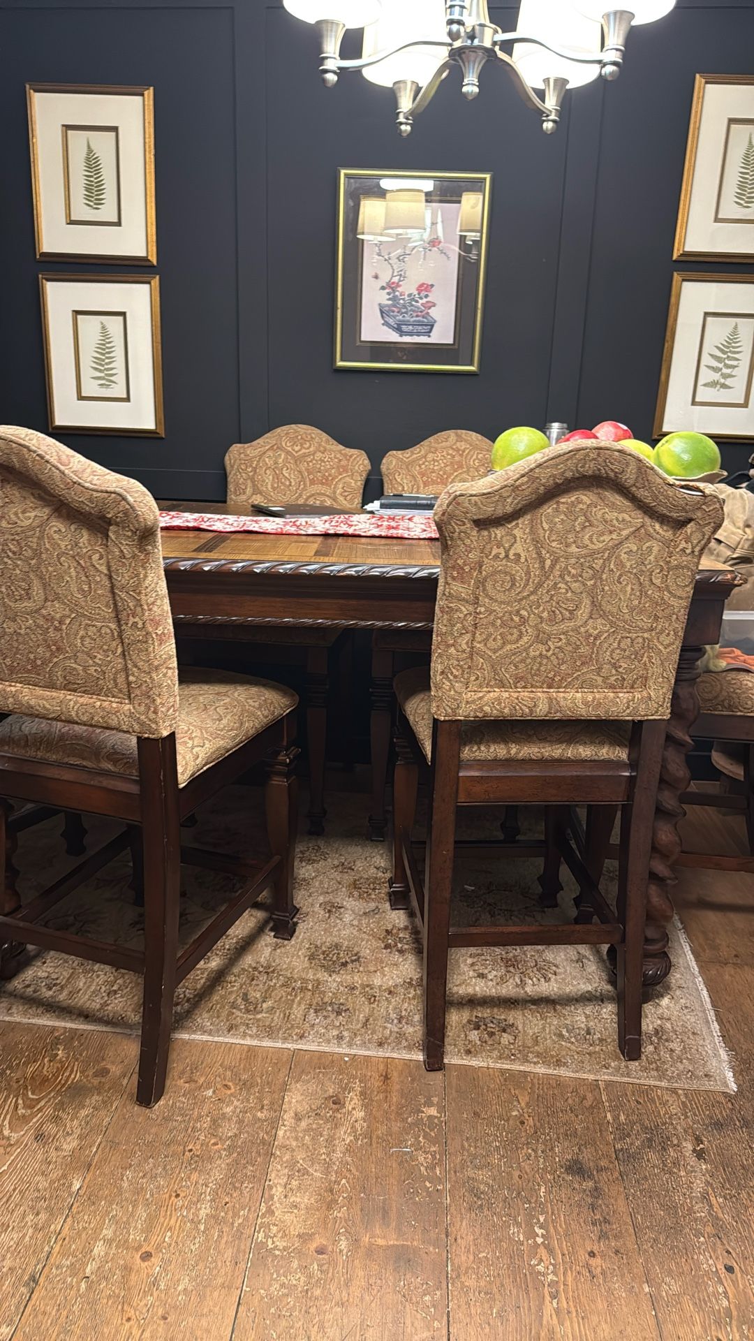 Dining Table 6 share