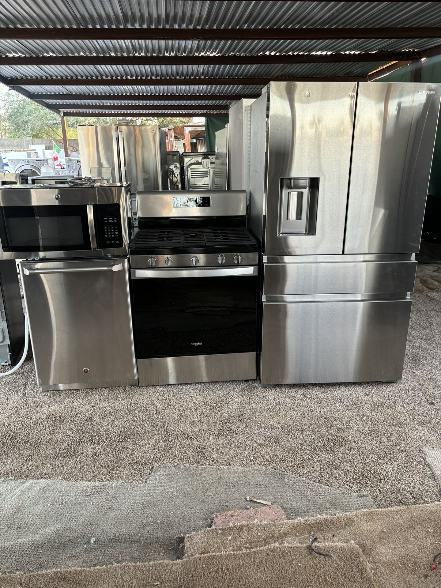 Stainless Steel Kitchen Appliances