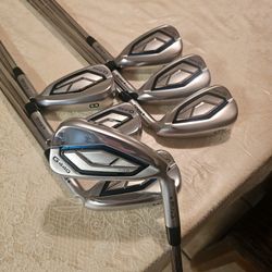 LIKE NEW! 2025! PING G440 GOLF CLUB IRON SET, 1 INCH LONGER FOR TALLER GOLFER