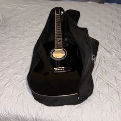 41-inch Thinline Cutaway Acoustic-Electric Guitar Bundle  All Black