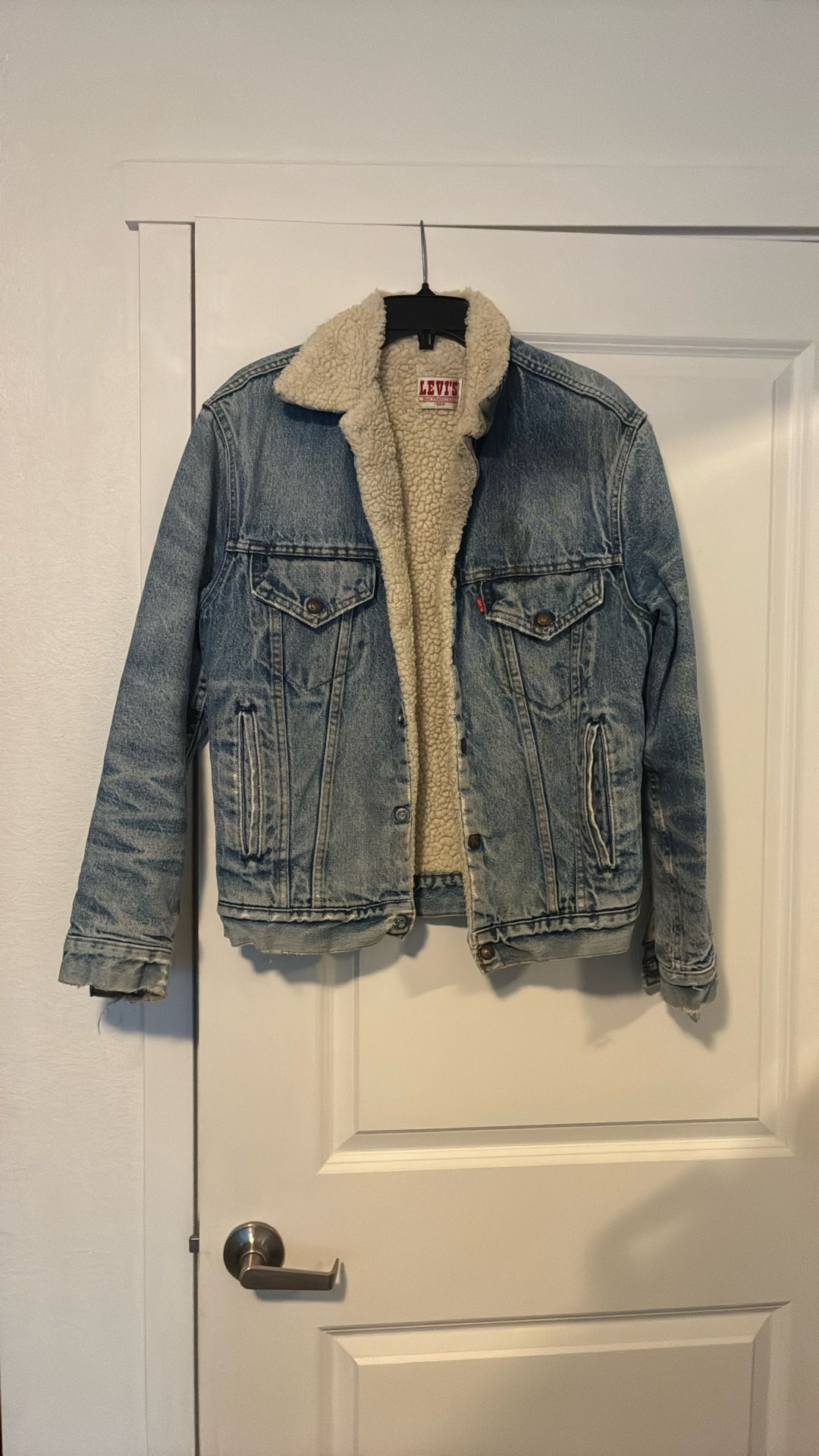 Ol’school Levi’s Denim Jacket