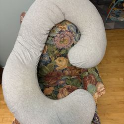 Pregnancy/Maternity Pillow
