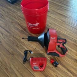 Milwaukee Drain Snake M12