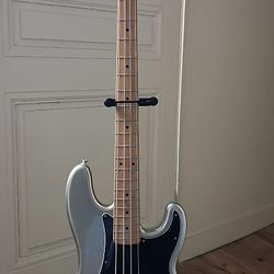 Fender Pbass 75th anniversary