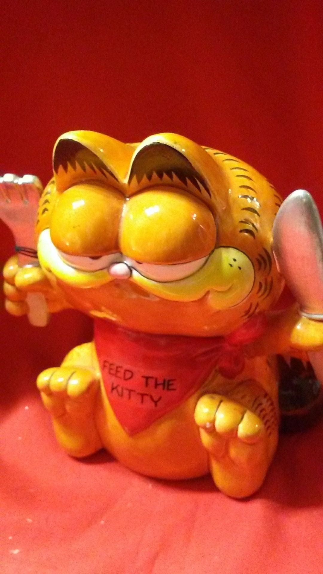 Garfield Feed The Kitty Bank, New with tag