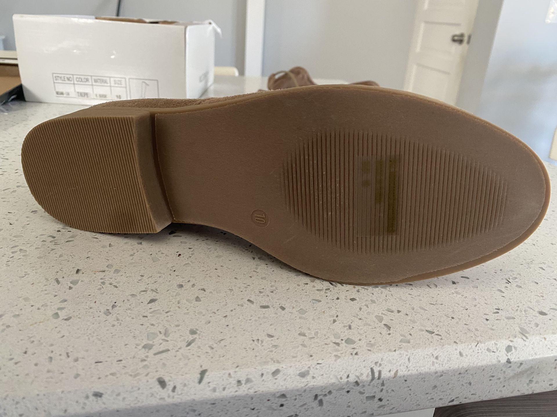 Brown Shade Like Boots, Pick Up In The Midway Area $23.00 NEW!!!