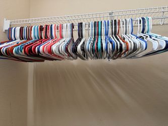 Mixed Color Plastic Clothes Hangers Lot