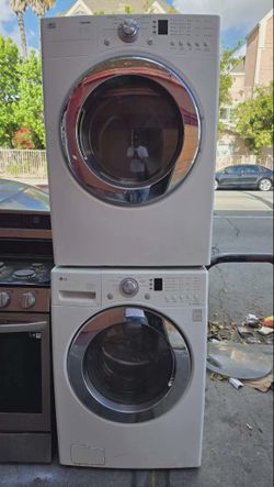 LG FRONT LOAD WASHER AND GAS DRYER SET SIDE BY SIDE OR STACKED. +FREE DELIVERY AND INSTALLATION