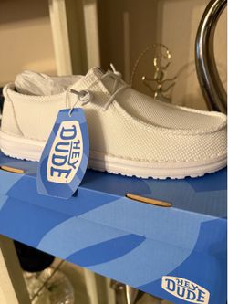HEYDUDE shoes
