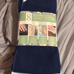 Brand New Eight Microfiber Cloths Multipurpose Costco