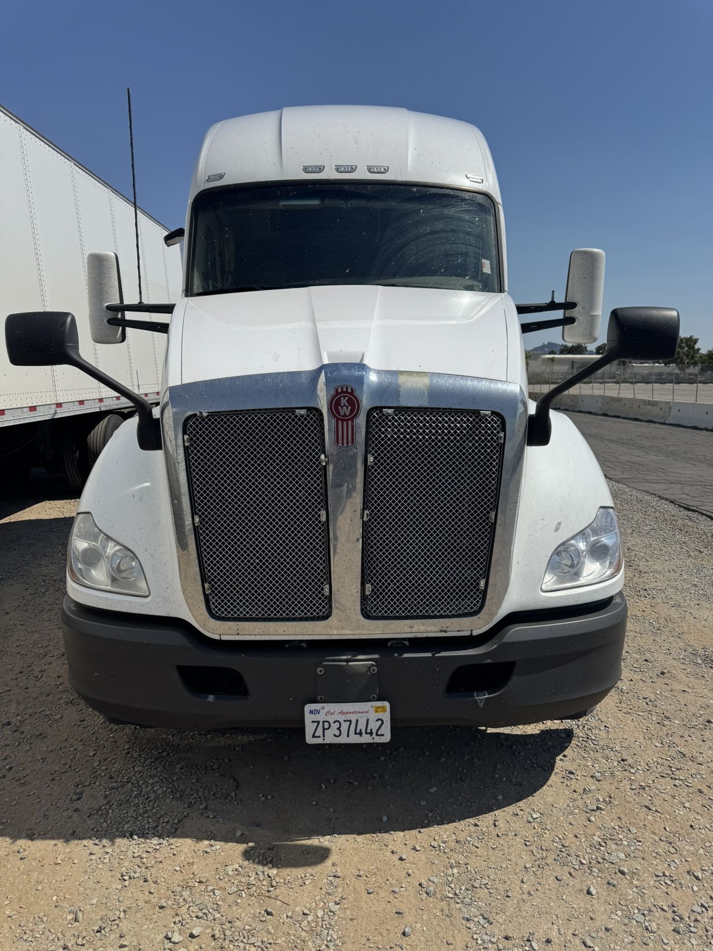 2019 KW T680