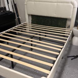 QUEEN BED FRAME MODERN BEIGE NEW JUST ASSEMBLED 