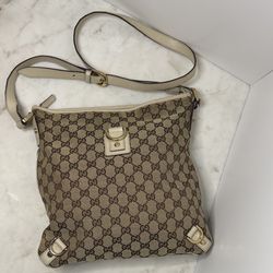 Authentic GUCCI Canvas Abbey Shoulder Bag Beige Gold