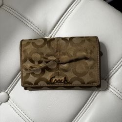 Coach wallet