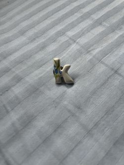 Letter Pin 