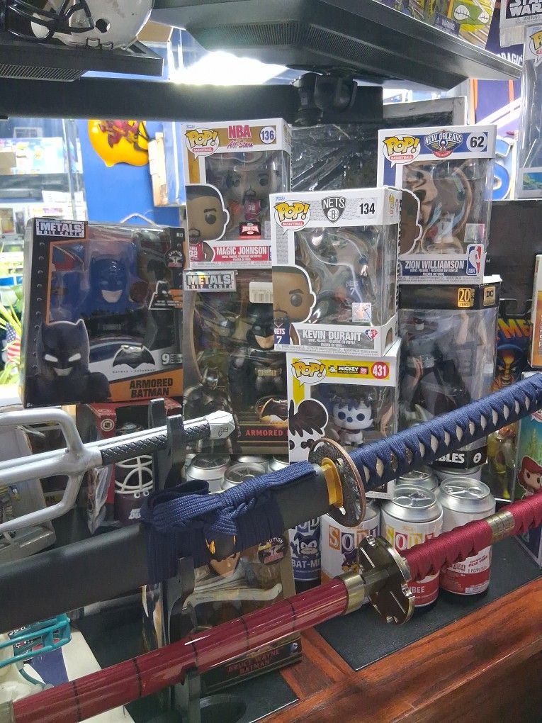 Dragon Ball Z, Batman, StarWars Items