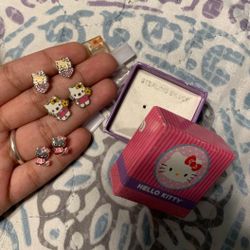 Hello Kitty Earrings