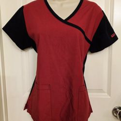 Reina Scrub Top- S
