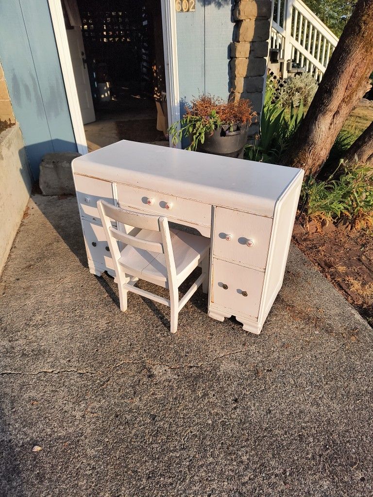 Small Desk