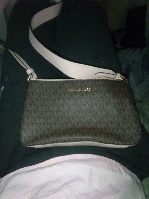 Michael Kors Purse 40