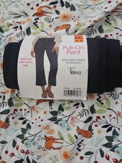 New yoga pants and t-shirt 15$ for both