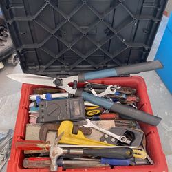 Mixed Hand Tools Set in Case – Great for Home or Garage