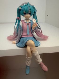 Miku figures