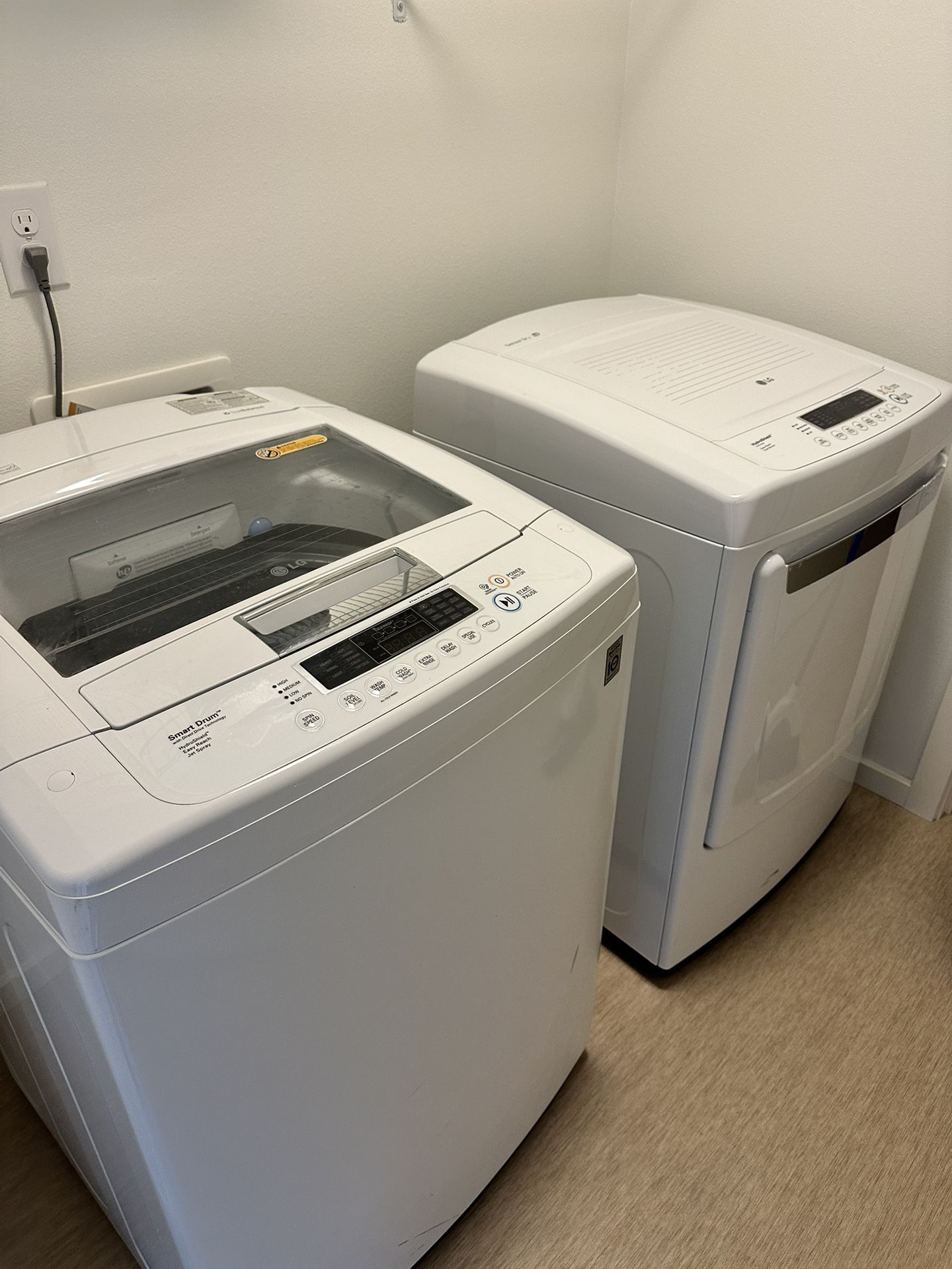 LG Top Load Washer & Electric Dryer Set (2014) – Great Condition