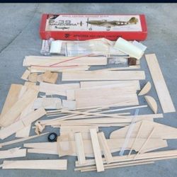 Top Flite P-39 AIRACOBRA RADIO CONTROL STANDOFF SCALE  Model Airplane 