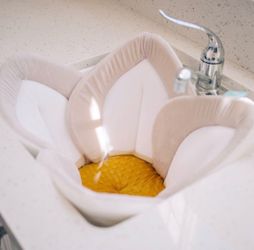 Blooming Bath Lotus Baby Bath