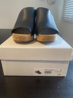Vince Wyatt-E, Blk LE Heels