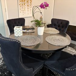 Round Table With 4 Chairs And Small Sofa