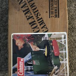 Coleman 425 Classic Liquid Fuel Stove 
