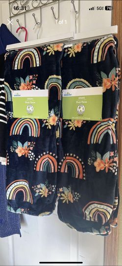 New* 50 X 60in   Blanket , Both $17