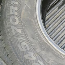 Barely Used Tires Lion Sport H/T 245/70R17