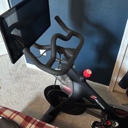 Peloton - Gently Used