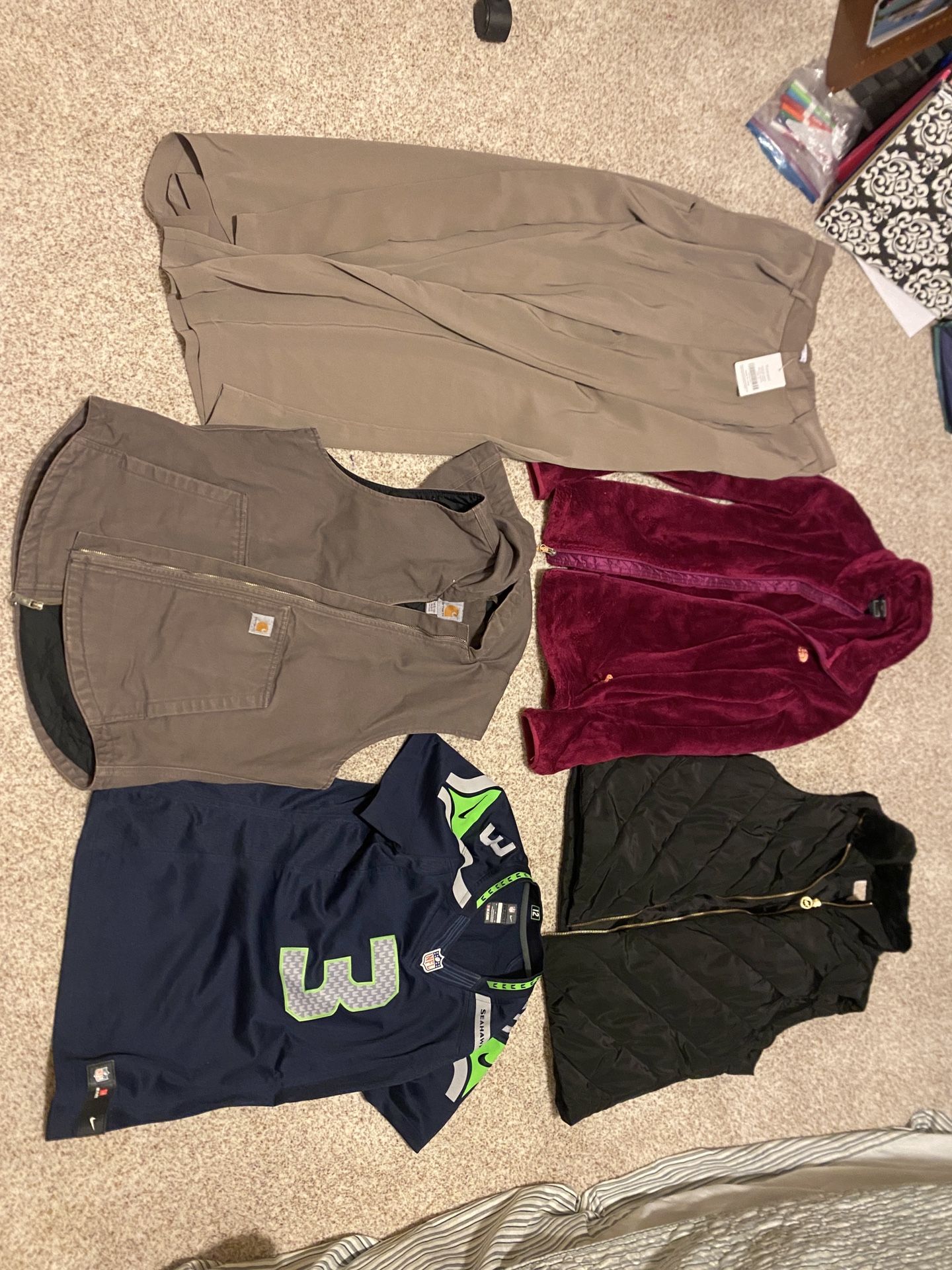 Women’s Jackets and Clothes