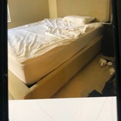 New Queen Size Platform Bed Frame With Upholstered Headboard 