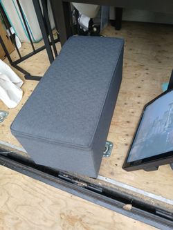 New Grey Ottoman W Storage