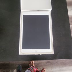 7th Generation Ipad Brand New 