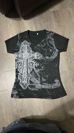 Y2K 2000s cross shirt